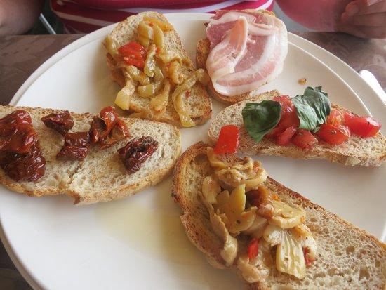 Al tempietto di Ficara